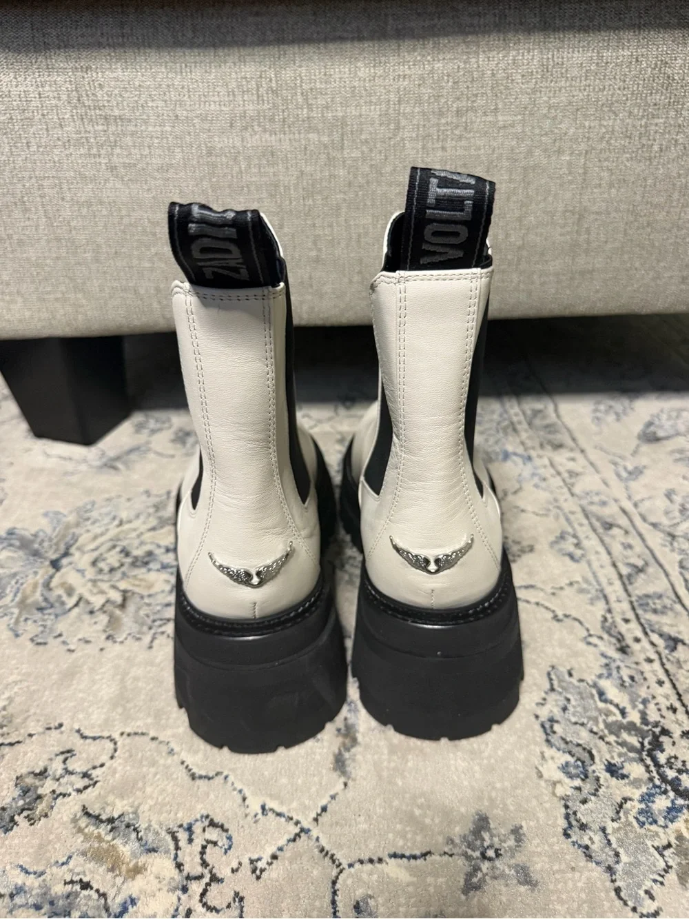 N/A white patent
